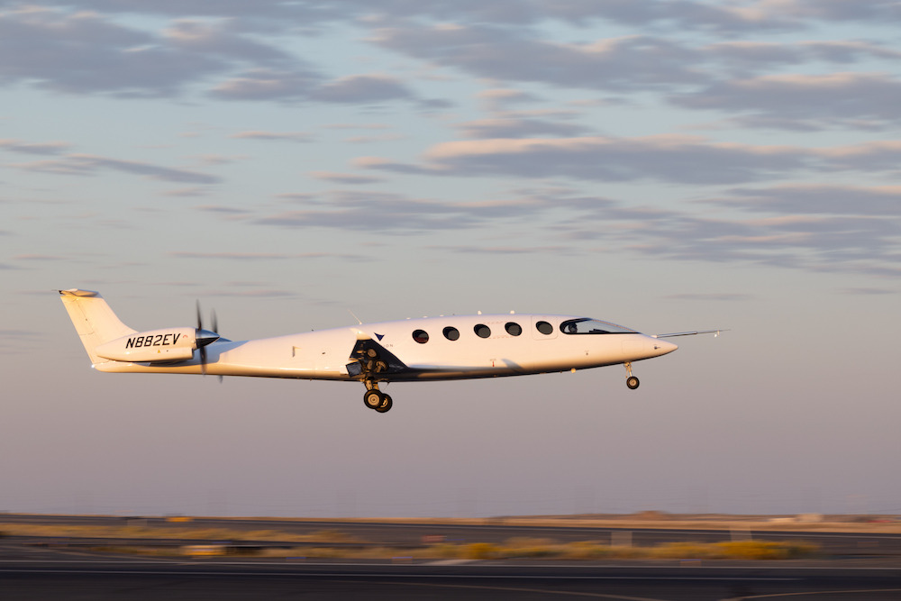 Alice Aircraft Takeoff 2022