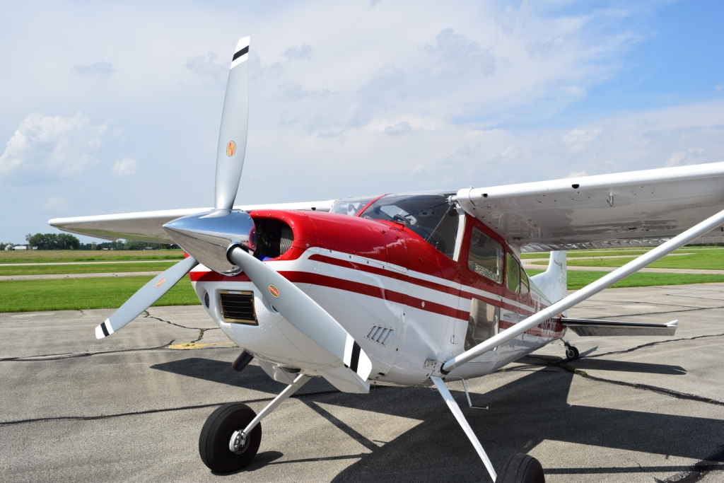 Cessna 185E-F Voyager Prop 2