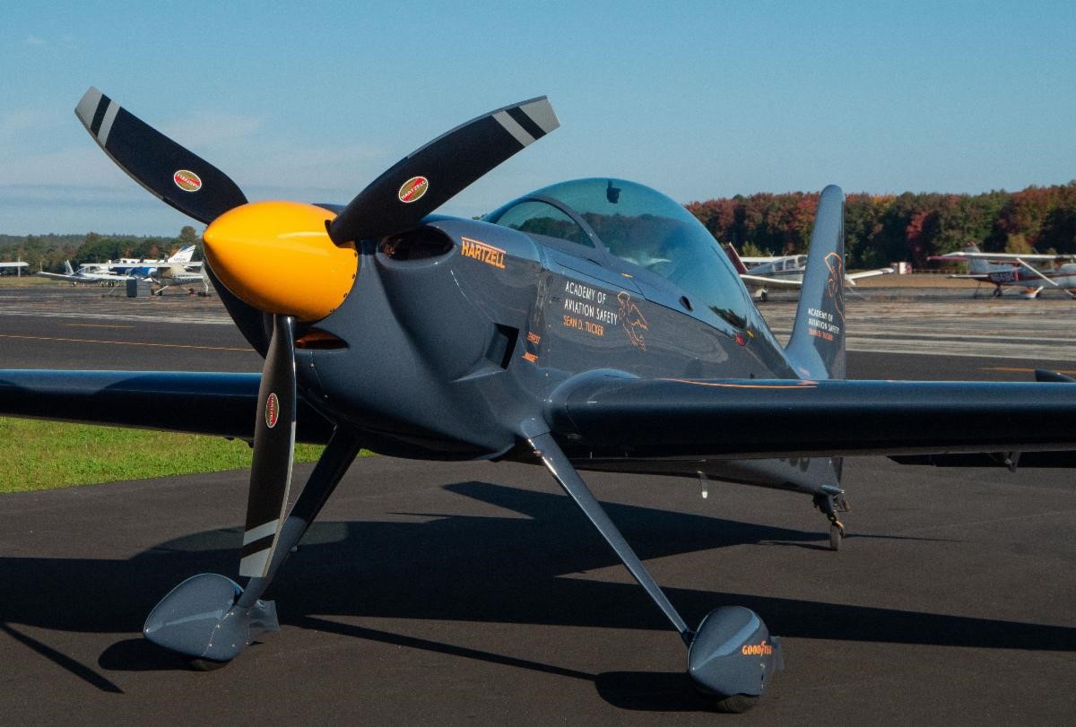 Sean Tucker's Gamebird with Talon propeller
