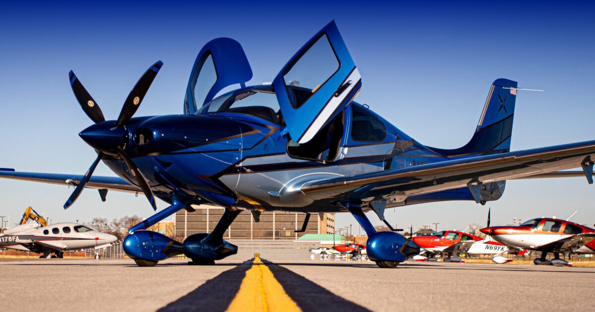 Cirrus Aircraft photo