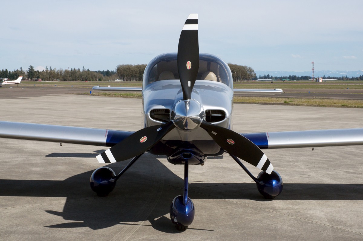 Van's Aircraft RV-10 with Hartzell Propeller