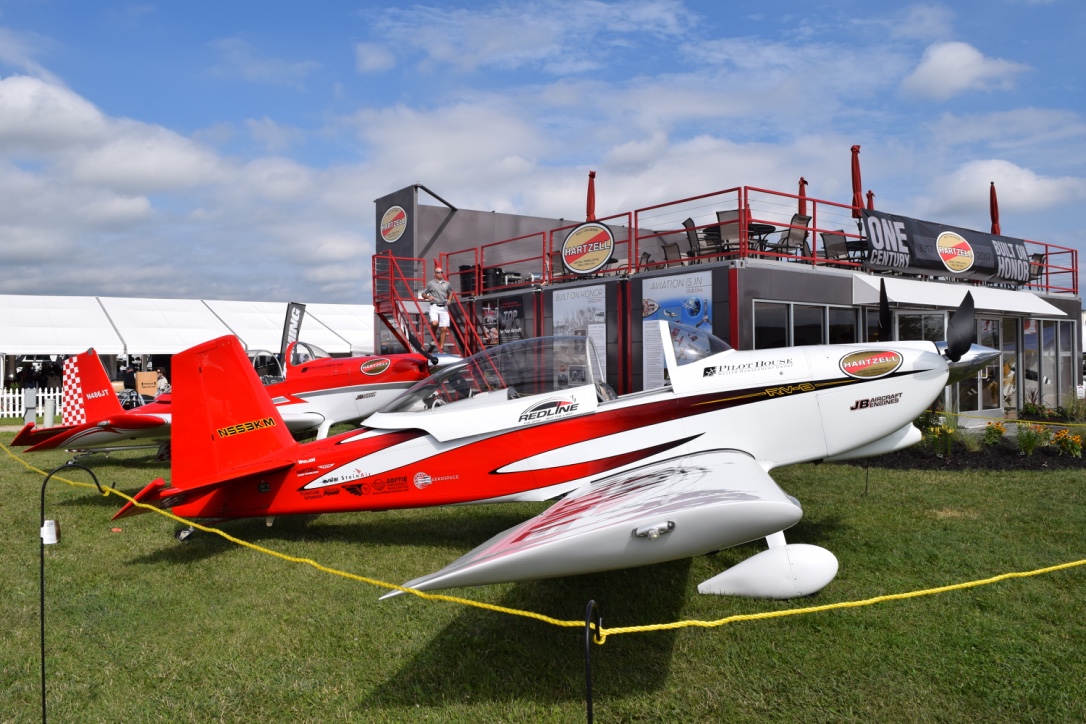 Redline Airshows airplane